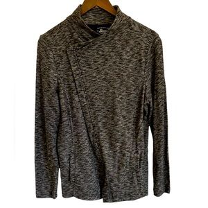 G.H. Bass & Co. Heathered gray angle, zip jacket women, large.